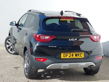 Used Kia Stonic 2024 for sale - 77875926: Photo