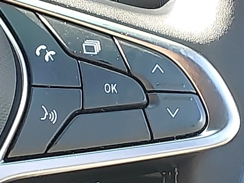 Used Renault Clio 2024 for sale - 77956196: Photo 11