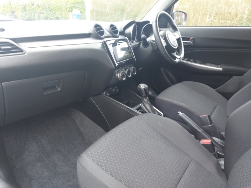 Used Suzuki Swift 2024 for sale - 77985577: Photo 5