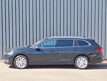 Used Skoda Superb 2025 for sale - 78540111: Photo