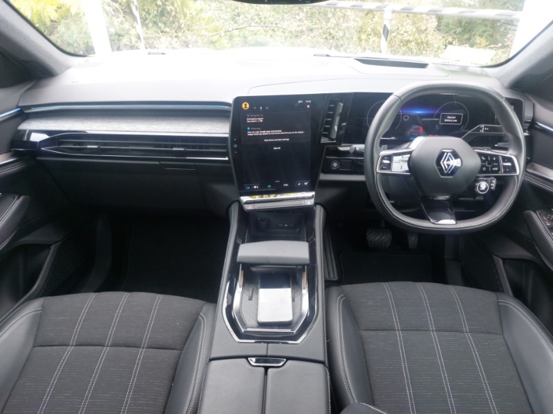 Used Renault Austral 2023 for sale - 76737672: Photo 2