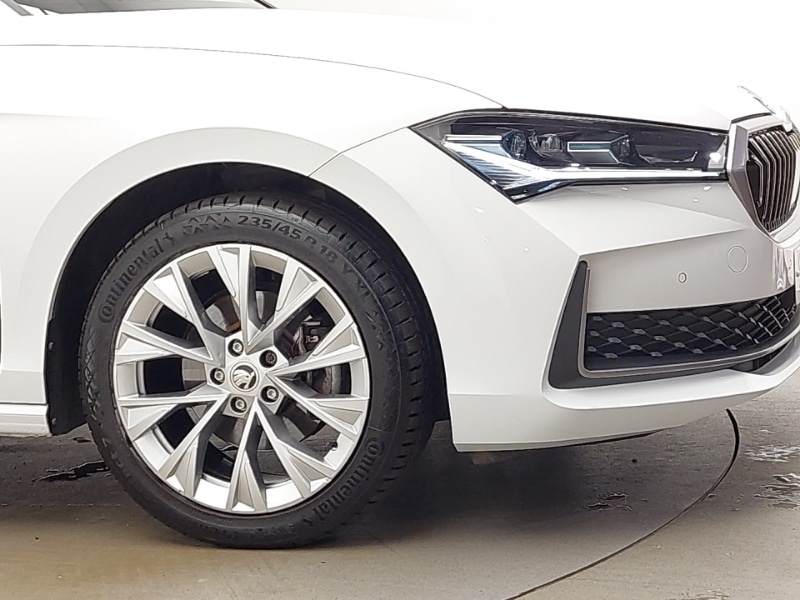 Used Skoda Superb 2024 for sale - 76347461: Photo 9