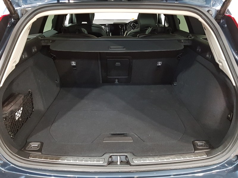 Used Volvo V60 2025 for sale - 76861176: Photo 8