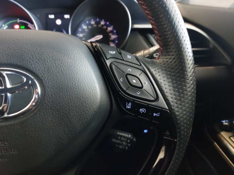 Used Toyota C-HR 2023 for sale - 77756345: Photo 11