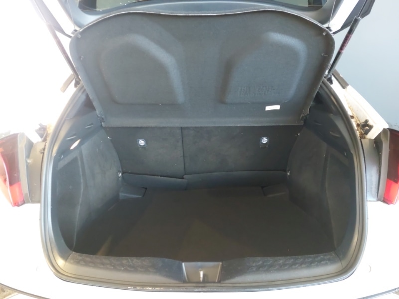 Used Toyota C-HR 2023 for sale - 77756345: Photo 8