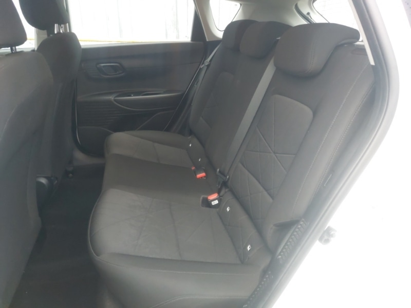 Used Hyundai BAYON 2023 for sale - 77657277: Photo 6