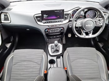 Used Kia Ceed 2023 for sale - 78777452: Photo