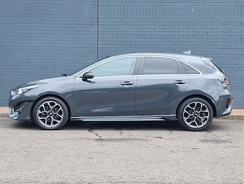 Used Kia Ceed 2023 for sale - 78777452: Photo
