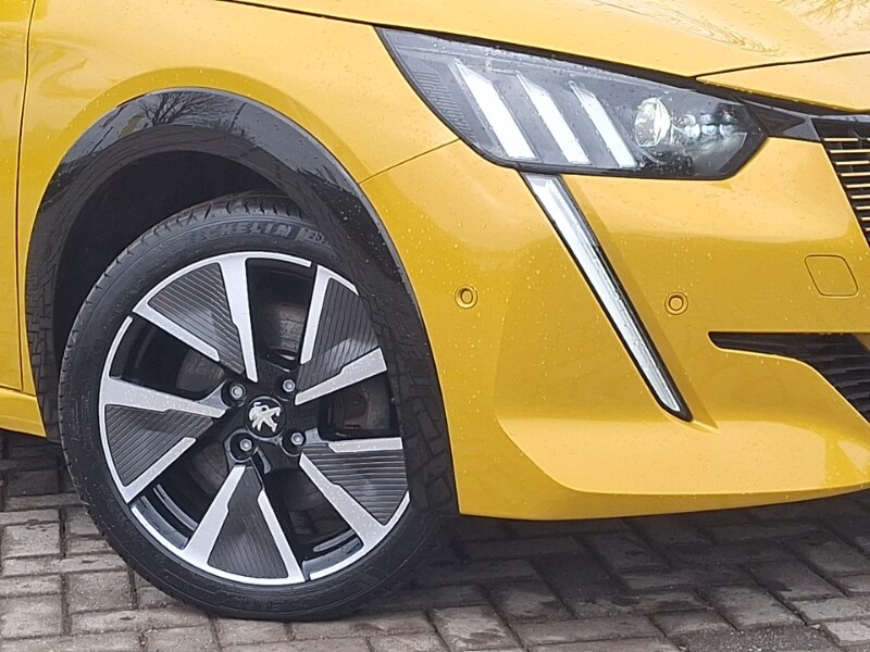 Used Peugeot 208 2021 for sale - 77717583: Photo 9