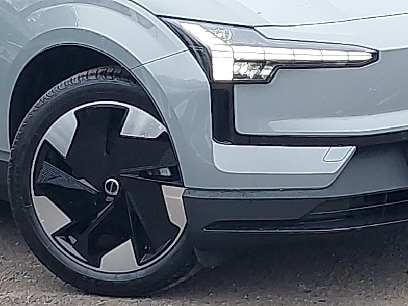 Used Volvo EX30 2025 for sale - 76471872: Photo 9