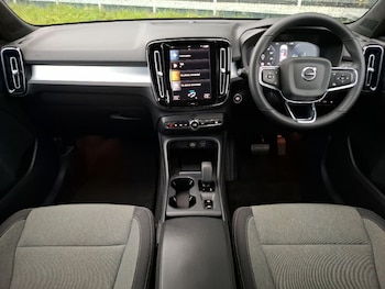 Used Volvo XC40 2022 for sale - 76889545: Photo