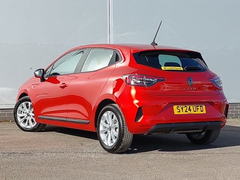 Used Renault Clio 2024 for sale - 77922934: Photo 3