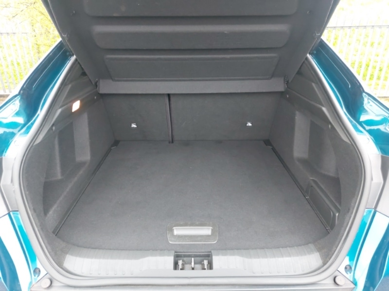 Used Renault Arkana 2023 for sale - 76353983: Photo 8