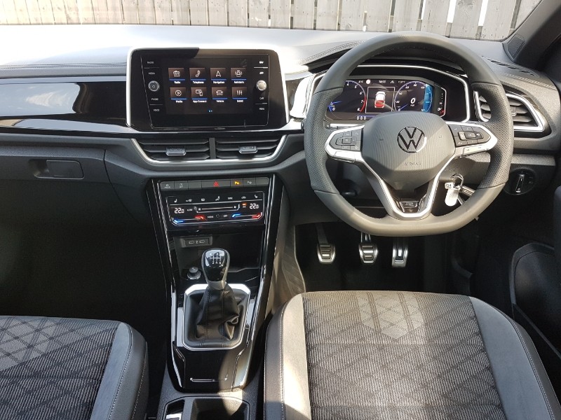 Used Volkswagen T-Roc 2024 for sale - 77160487: Photo 2