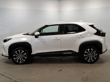 Used Toyota Yaris Cross 2022 for sale - 75909400: Photo