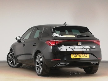Used SEAT Leon 2024 for sale - 77762203: Photo