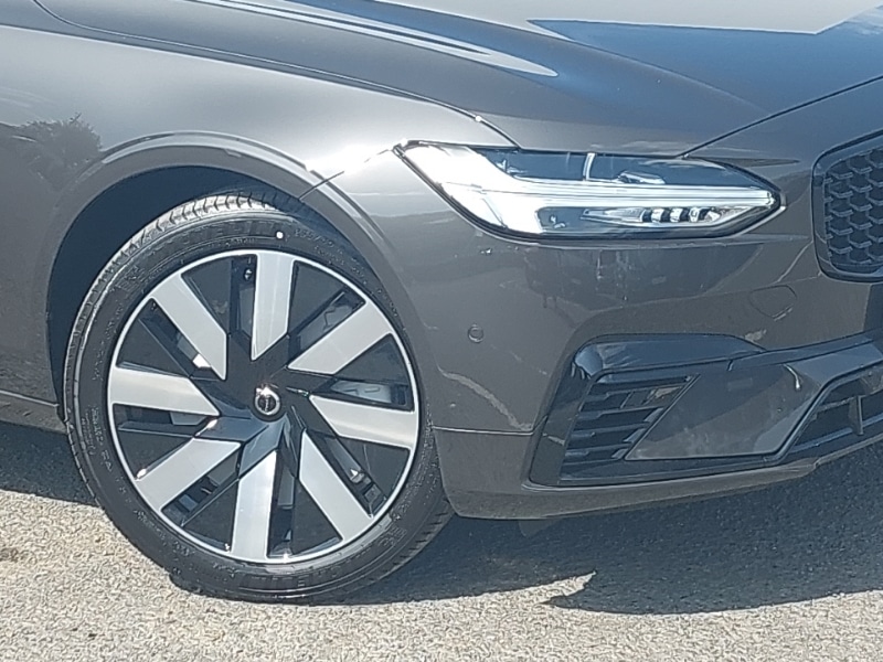 Used Volvo V90 2025 for sale - 76694878: Photo 9