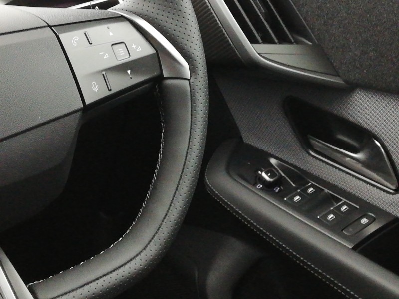 Used Vauxhall Grandland 2025 for sale - 77975194: Photo 11