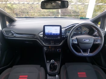Used Ford Fiesta 2022 for sale - 76921121: Photo