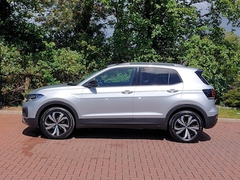 Used Volkswagen T-Cross 2024 for sale - 78522308: Photo
