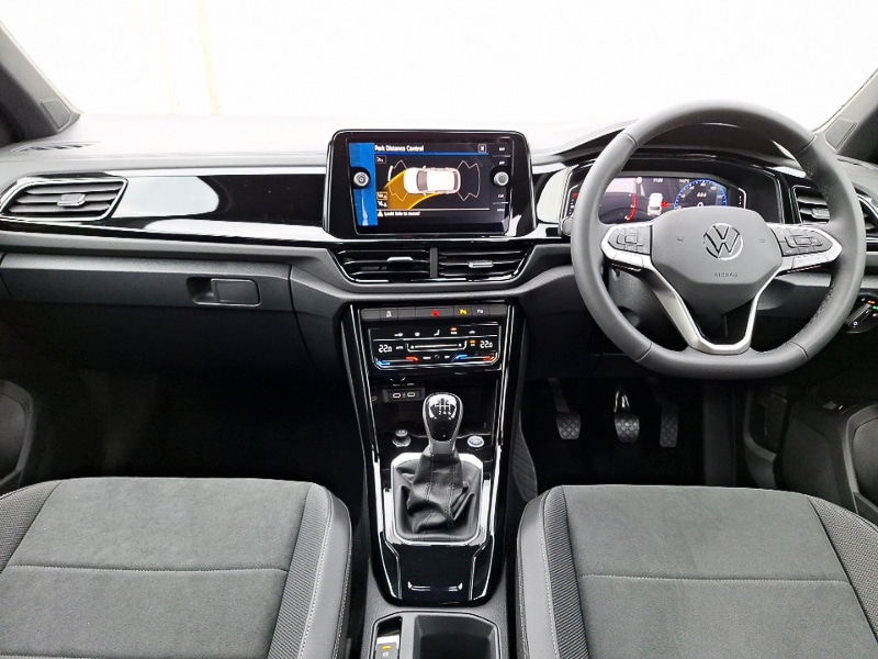 Used Volkswagen T-Roc 2025 for sale - 77652879: Photo 2