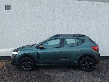 Used Dacia Sandero Stepway 2024 for sale - 77330201: Photo