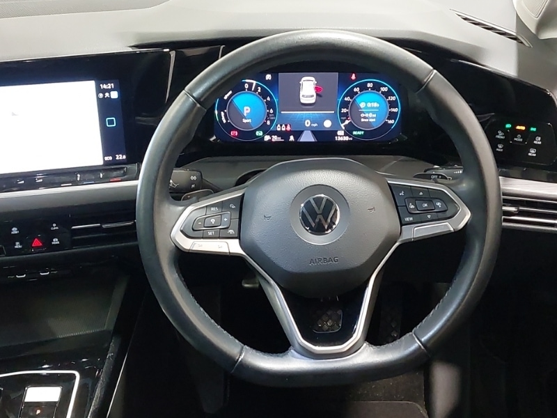 Used Volkswagen Golf 2023 for sale - 77777885: Photo 11