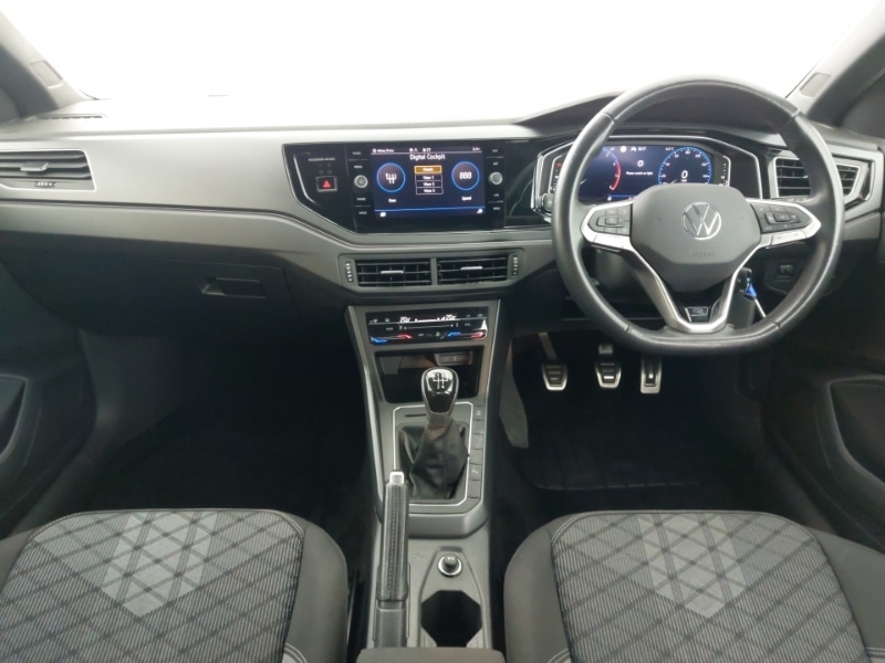 Used Volkswagen Polo 2024 for sale - 78173101: Photo 2