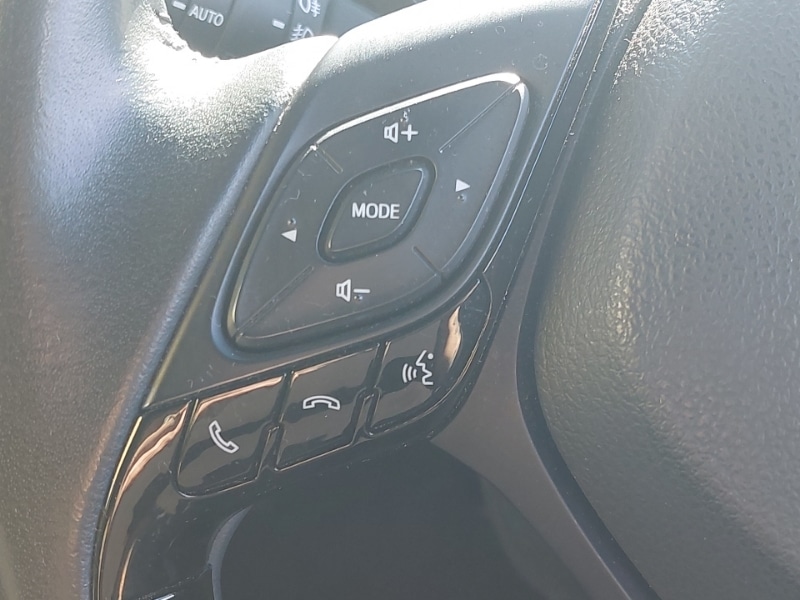 Used Toyota C-HR 2023 for sale - 78146198: Photo 12