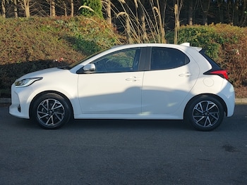 Used Toyota Yaris 2022 for sale - 77115731: Photo