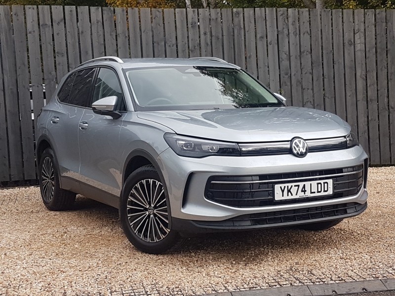 Used Volkswagen Tiguan 2024 for sale - 76713762: Photo 1