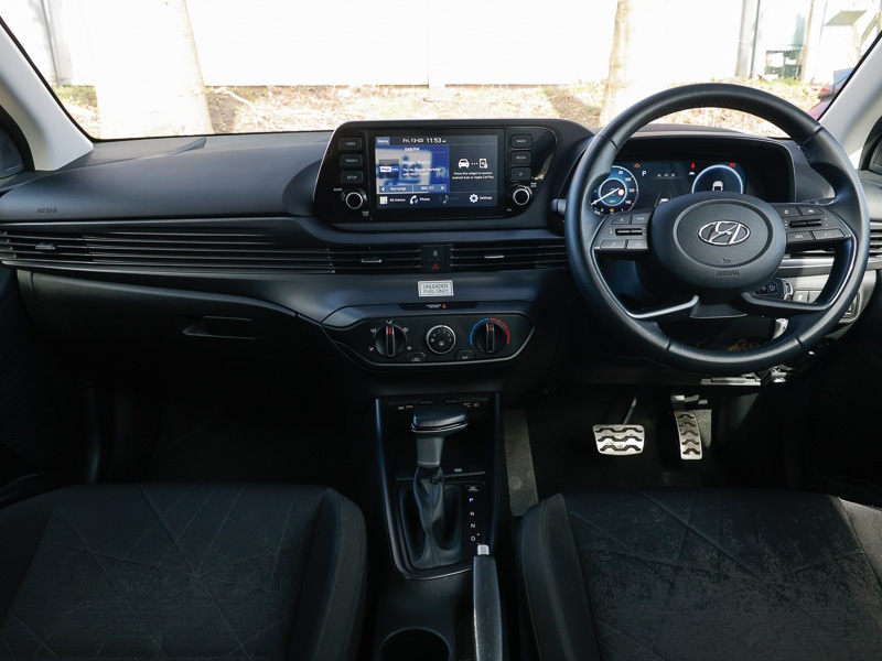 Used Hyundai BAYON 2023 for sale - 77912573: Photo 2