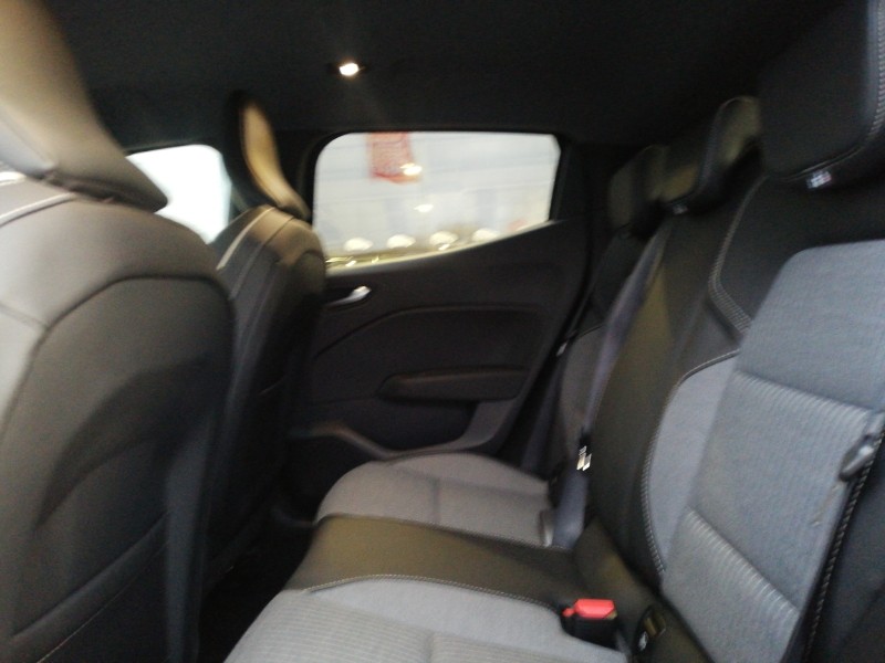 Used Renault Clio 2024 for sale - 77314504: Photo 6