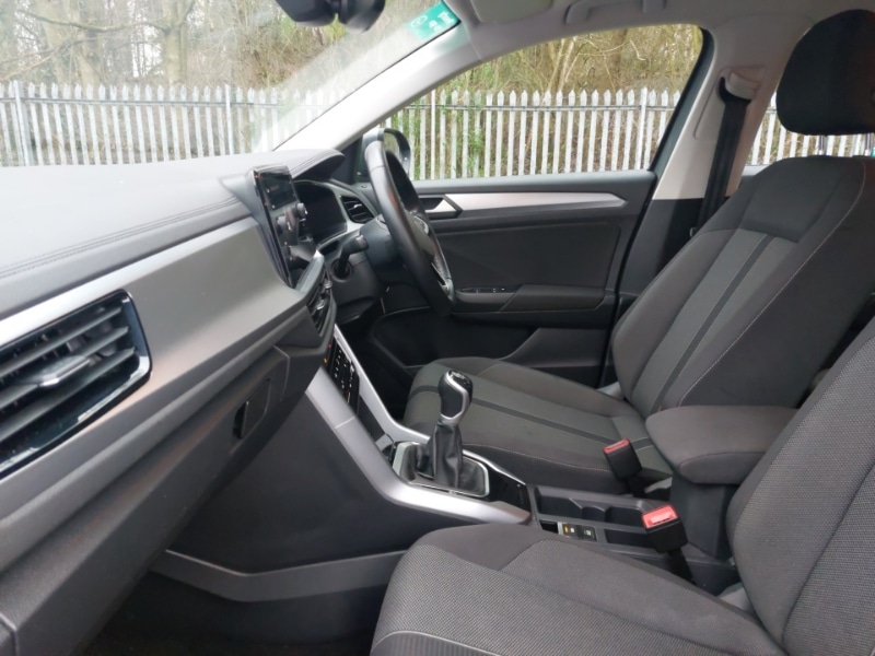 Used Volkswagen T-Roc 2022 for sale - 76983673: Photo 5