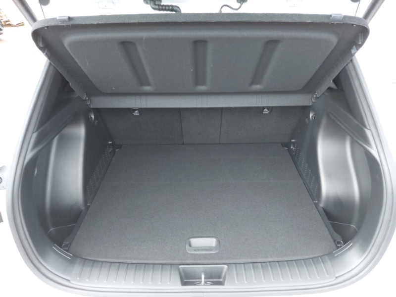 Used Hyundai KONA 2023 for sale - 76404359: Photo 8