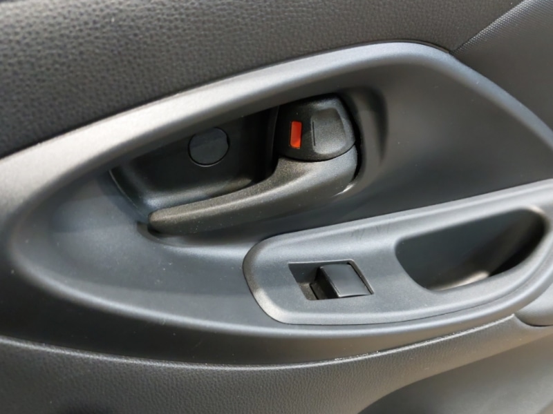 Used Mazda Mazda2 HYBRID 2024 for sale - 77992395: Photo 10