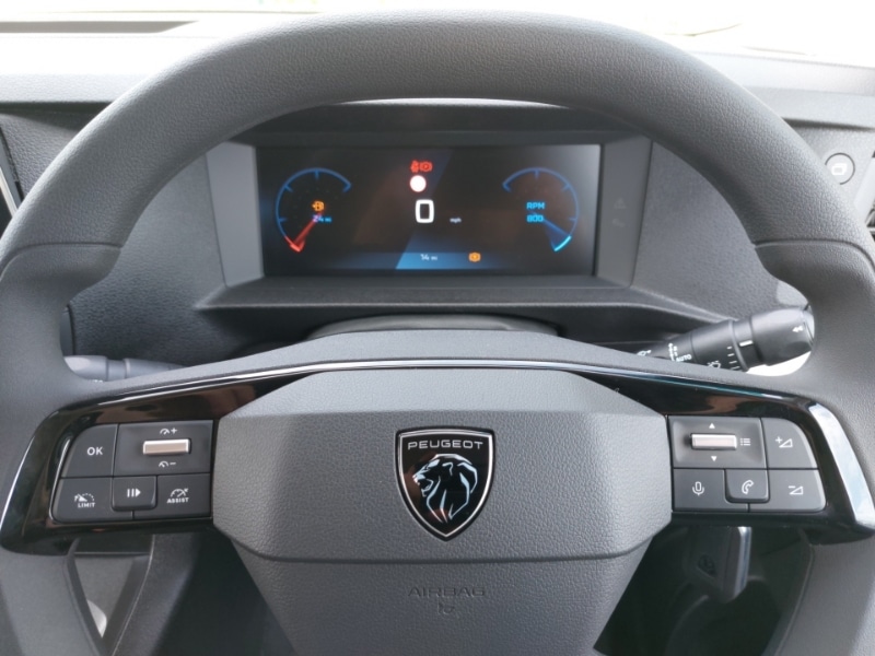 Used Peugeot Expert 2024 for sale - 76885809: Photo 10