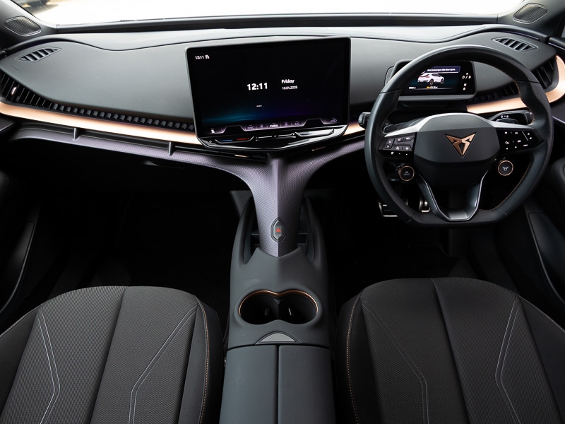 Used Cupra Tavascan 2025 for sale - 78218881: Photo 2