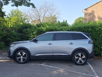 Used Peugeot 5008 2023 for sale - 79060840: Photo