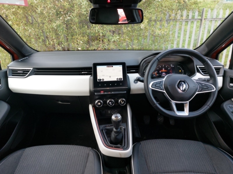 Used Renault Clio 2022 for sale - 77127049: Photo 2