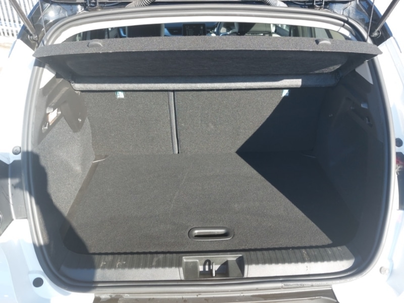 Used Renault Captur 2023 for sale - 78071476: Photo 8