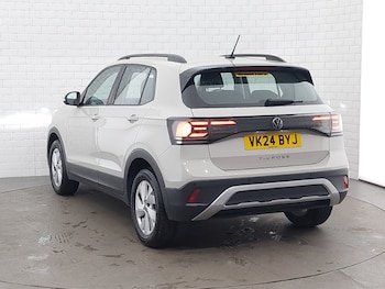 Used Volkswagen T-Cross 2024 for sale - 79555333: Photo