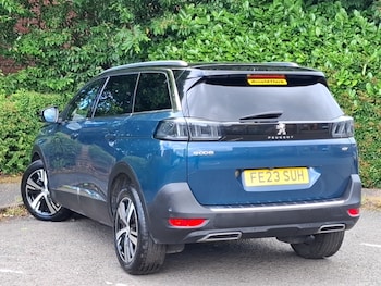 Used Peugeot 5008 2023 for sale - 79208188: Photo