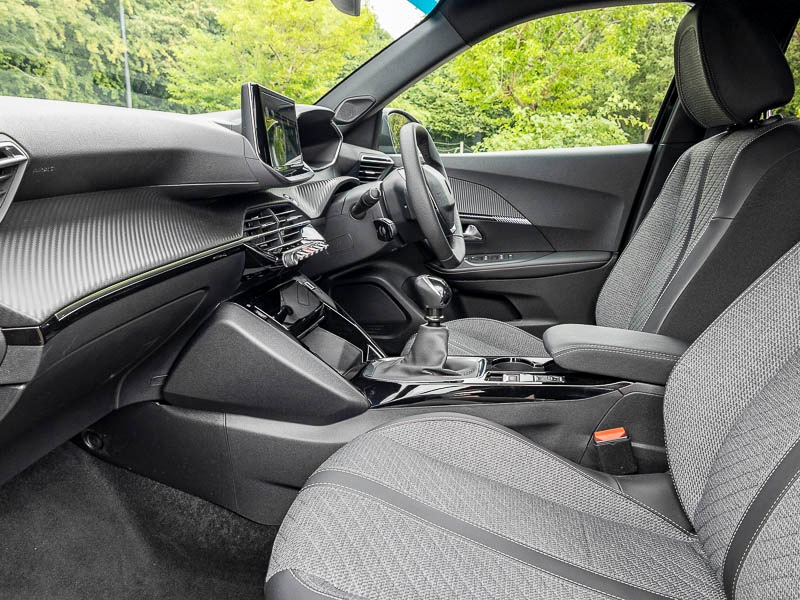 Used Peugeot 2008 2025 for sale - 76619289: Photo 5