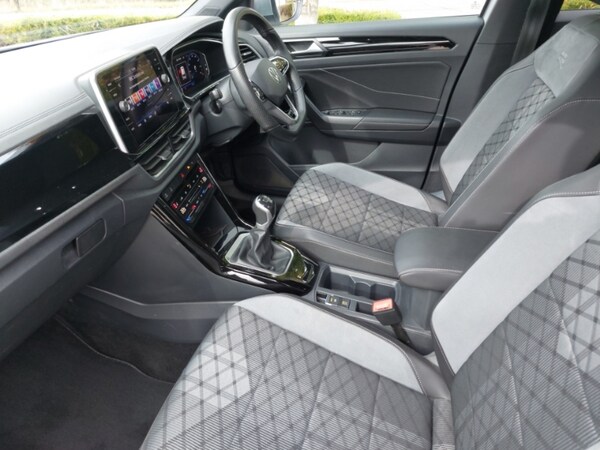Used Volkswagen T-Roc 2022 for sale - 76258798: Photo 5