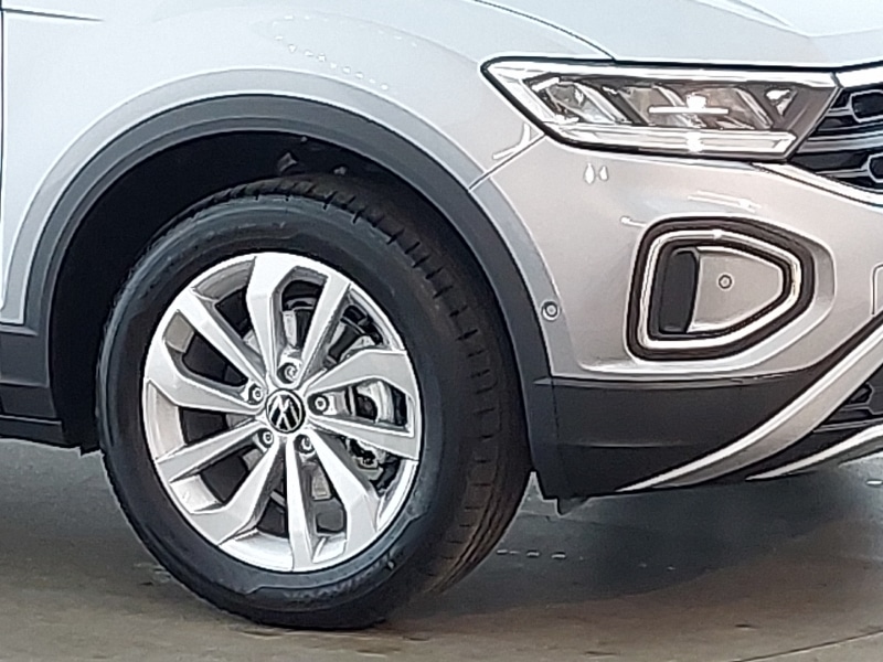 Used Volkswagen T-Roc 2025 for sale - 77196974: Photo 9