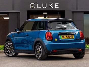 Used MINI Hatch 2021 for sale - 78746996: Photo