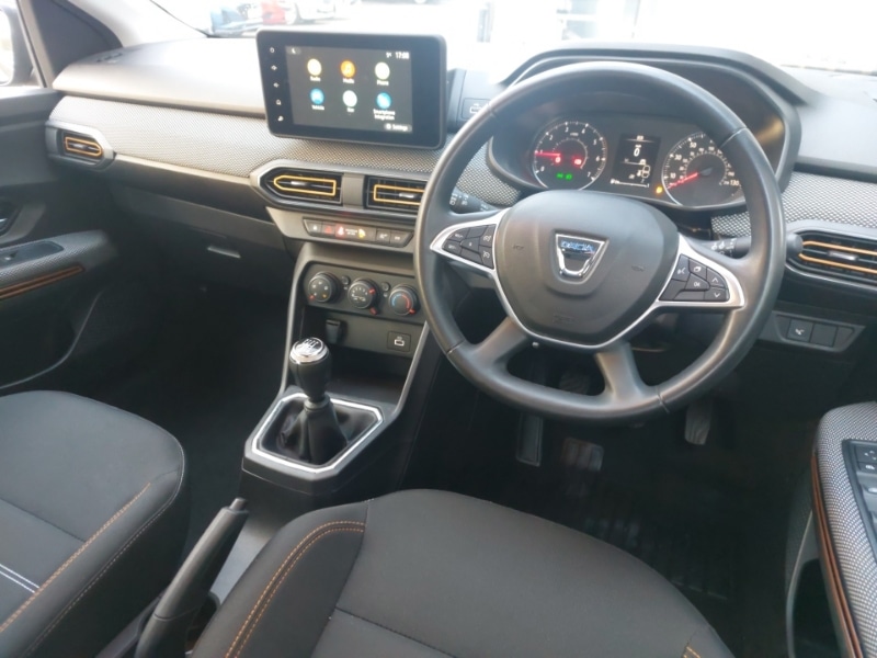 Used Dacia Sandero Stepway 2022 for sale - 77956000: Photo 10