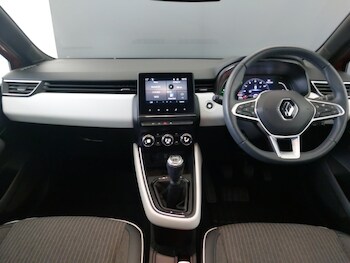 Used Renault Clio 2021 for sale - 78327931: Photo