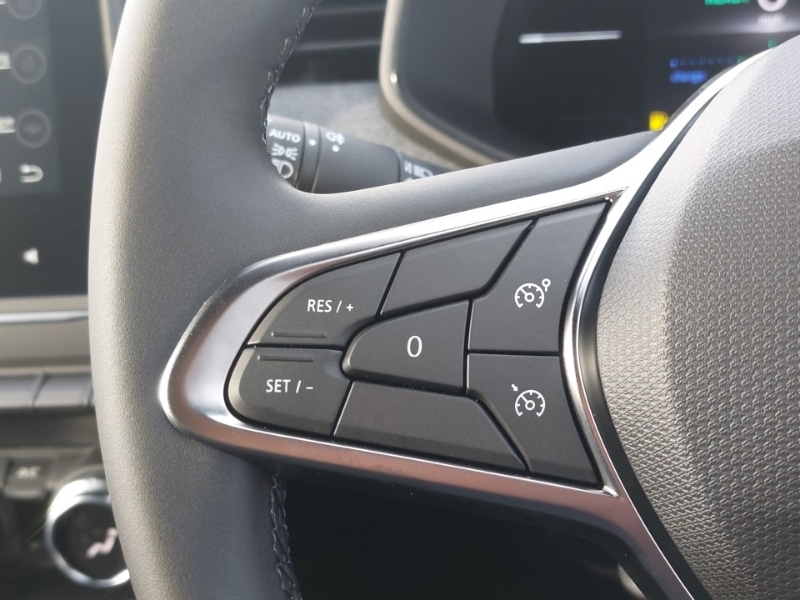 Used Renault Clio 2025 for sale - 77585460: Photo 12